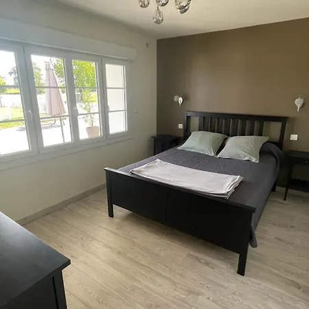 Appartement Logis Du Renfermis à Saint-Meme-les-Carrieres Extérieur photo